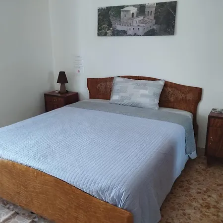 Matrimoniale Nel Pieno Centro Storico Camping *